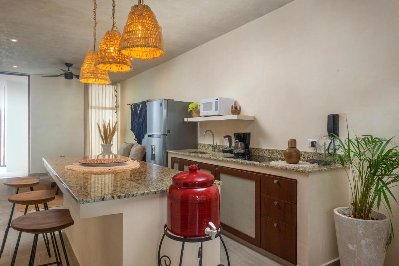 Luxury Condo For 4 With Access To Pool - A203 تولوم المظهر الخارجي الصورة
