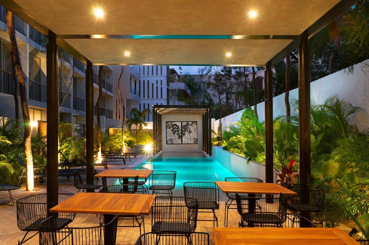 Luxury Condo For 4 With Access To Pool - A203 تولوم المظهر الخارجي الصورة